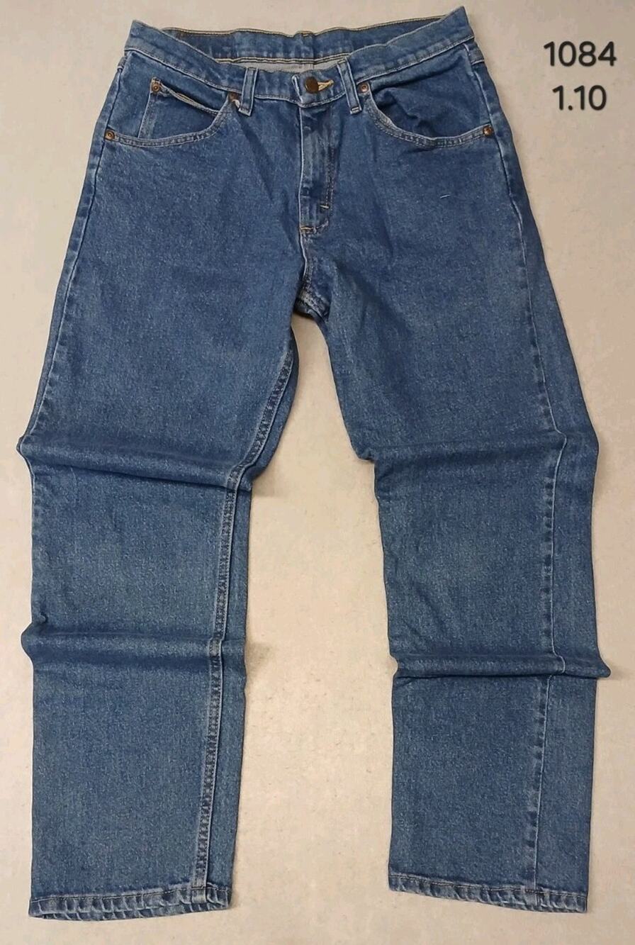Wrangler (30x32) Relaxed Straight Fit Blue Denim Jeans